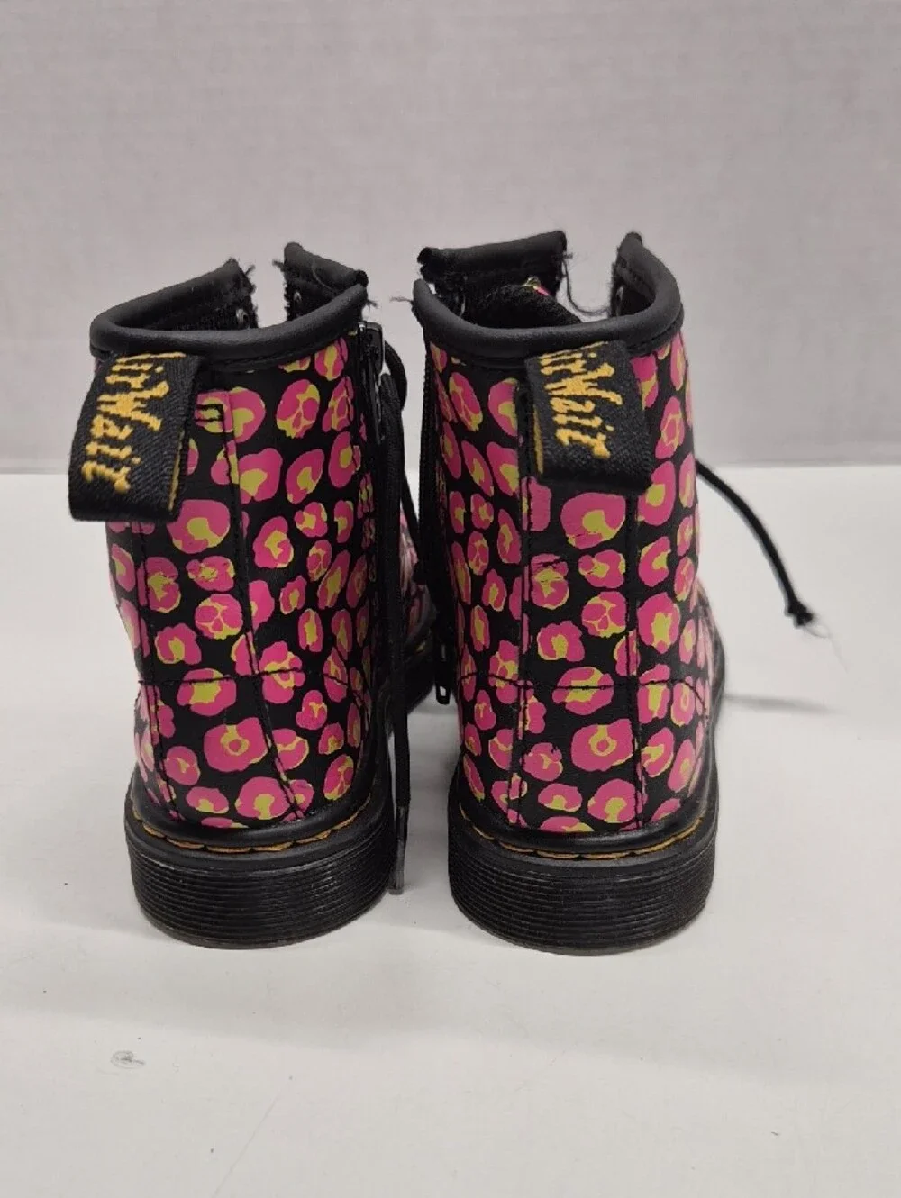 Dr Martens Boots Lace Up Ankle Boot Animal Print Pink Docs Kids Youth Size 10